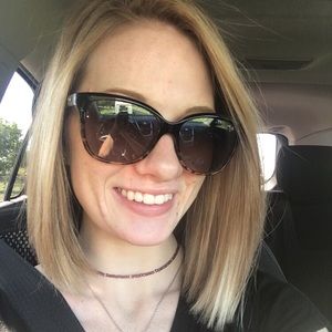 Meet your Posher, Katelynn